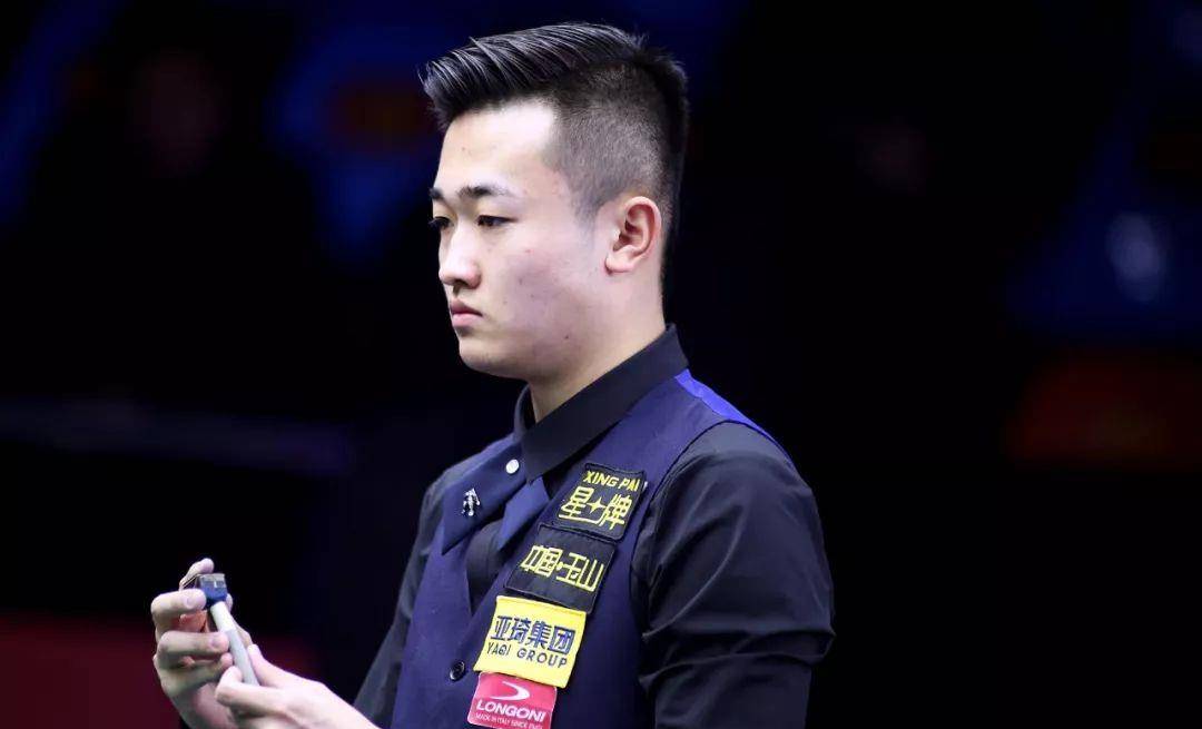 不仅突显了 不仅突显了