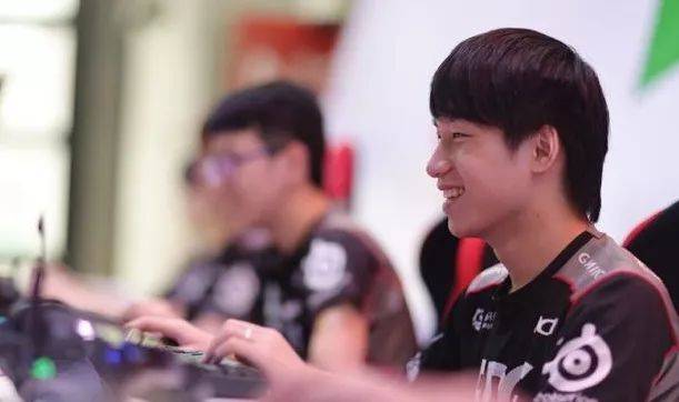 的比赛中 的比赛中