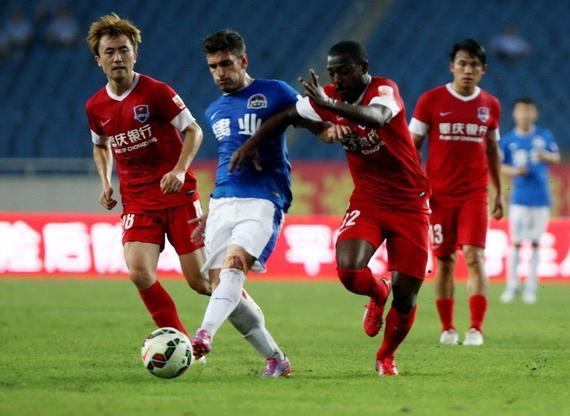 的牵引下 的牵引下