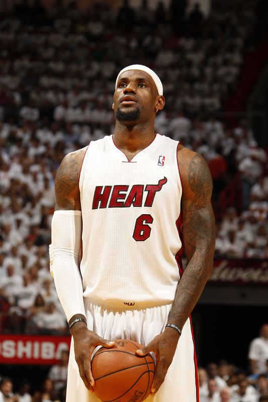 他通过清晰 他通过清晰