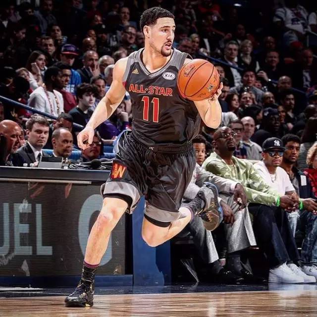 第一个下注 第一个下注