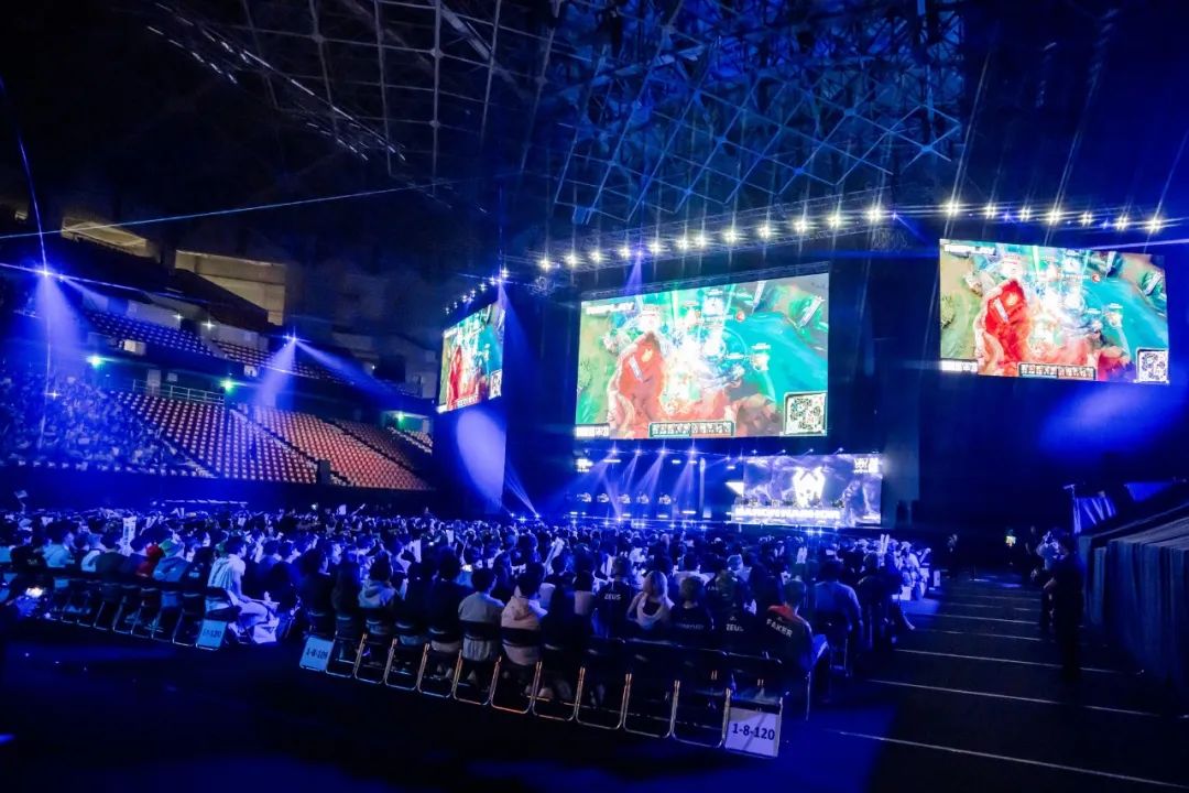 八号位